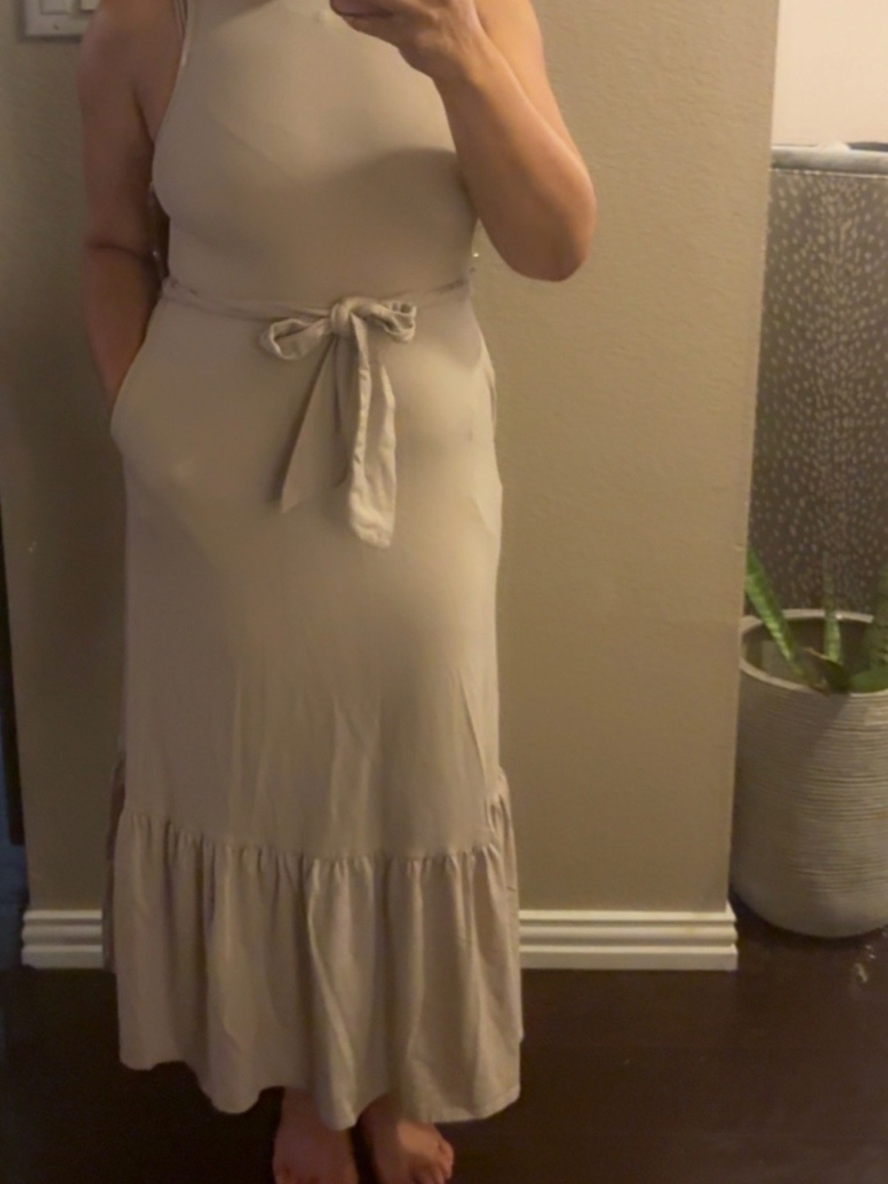Dress - Picture 2 of 3